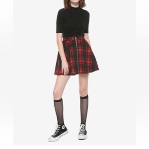 Hot Topic Skater skirt with zipper